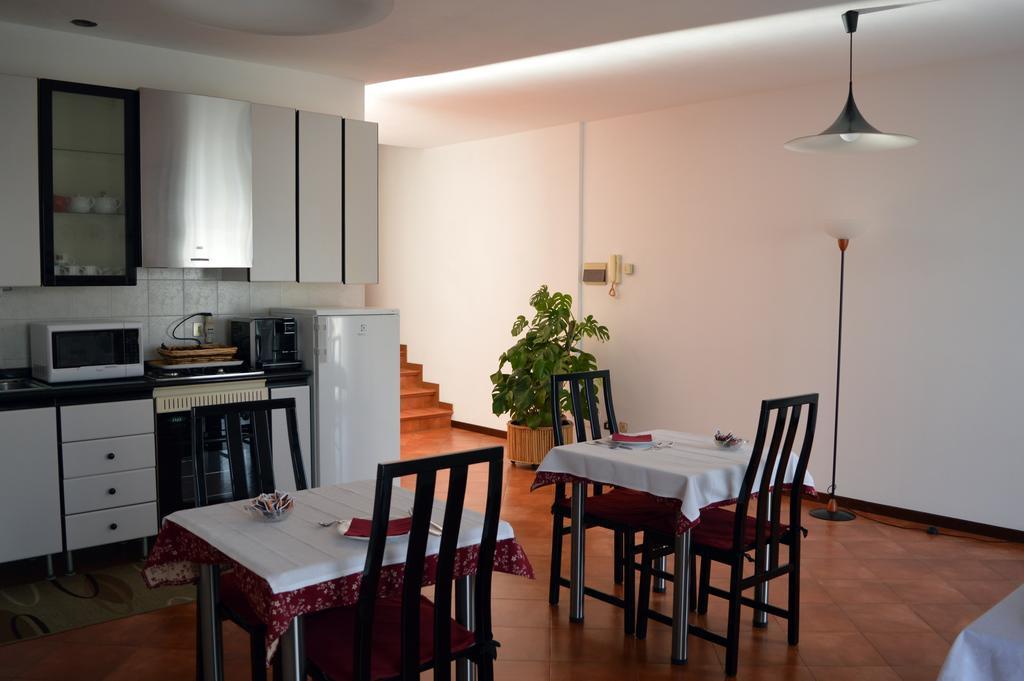 Bed and Breakfast Il Corso Новара Экстерьер фото
